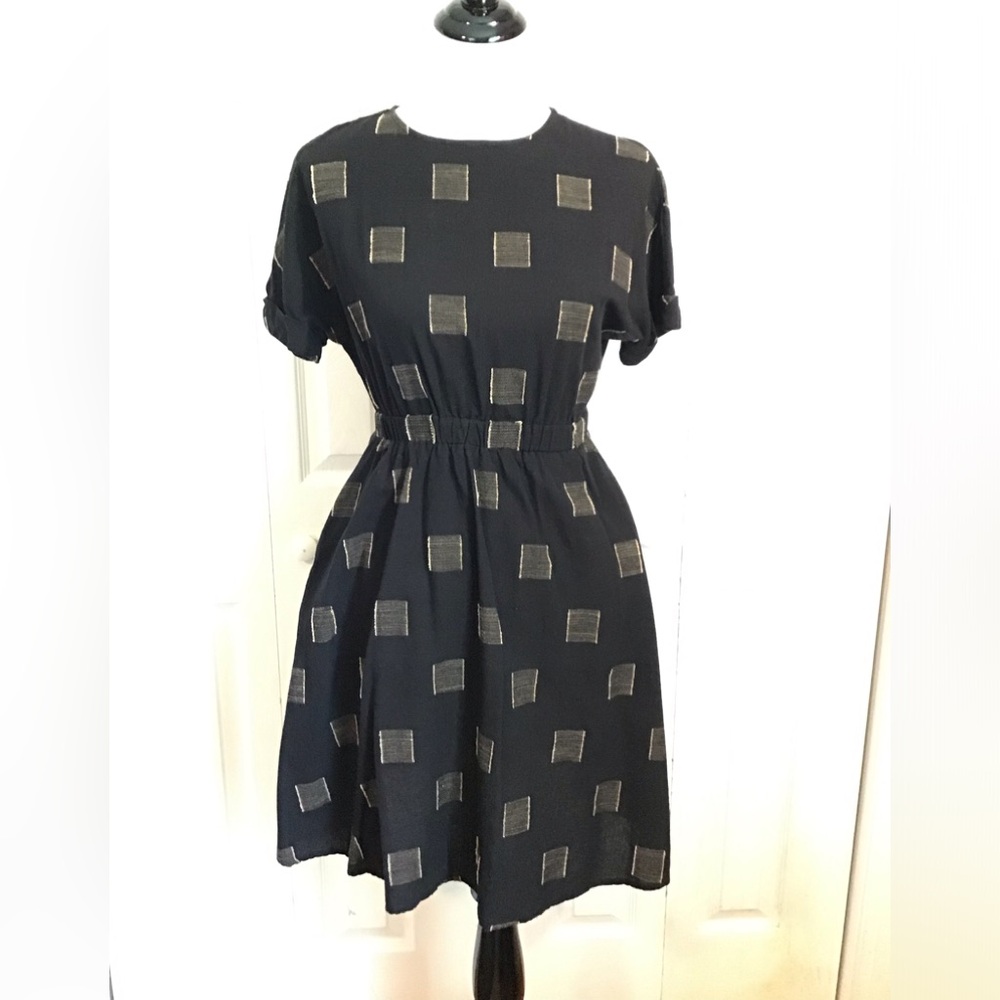 Black Fit and Flair Dress XS pockets